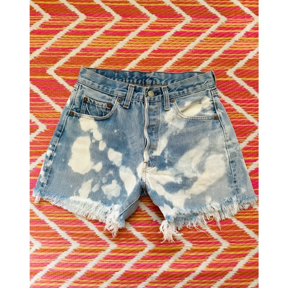 ***SOLD***💖ULTRA RARE💖 ✨501 Vintage Levi’s Selvedge Red-line shorts✨ - Picture 2 of 8